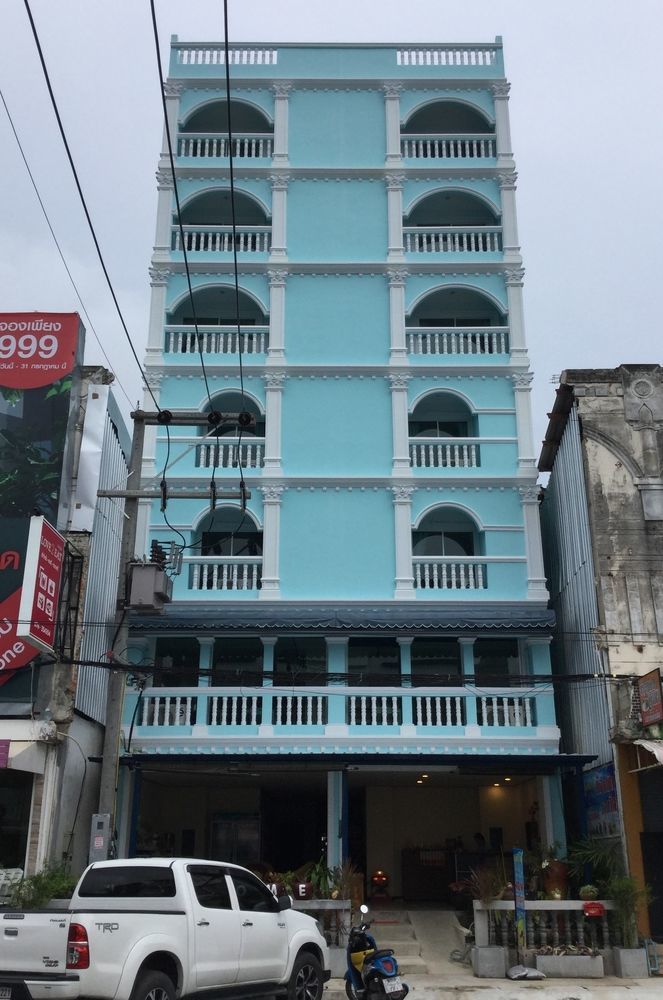 The Duck Hotel Phuket Buitenkant foto