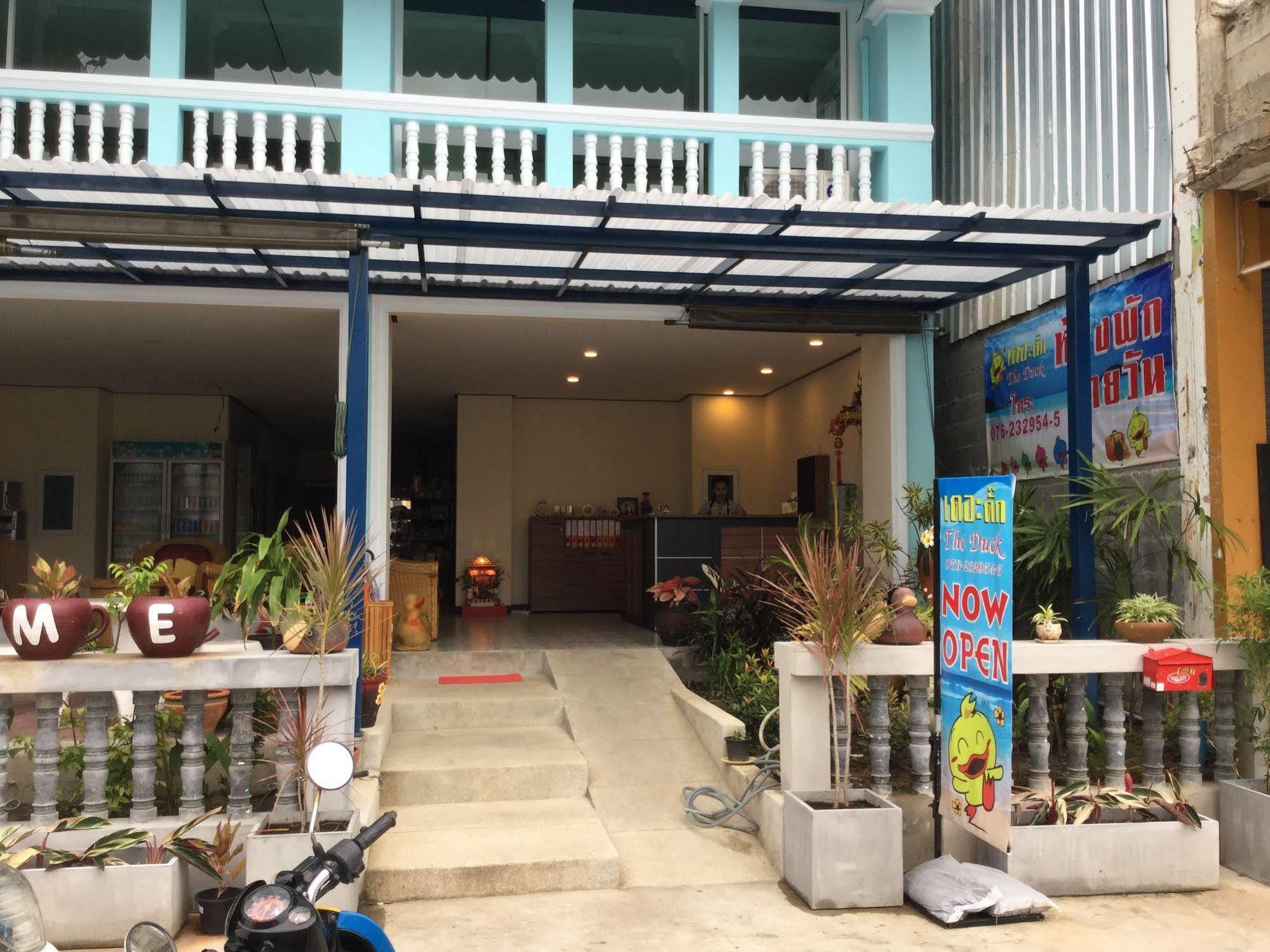 The Duck Hotel Phuket Buitenkant foto